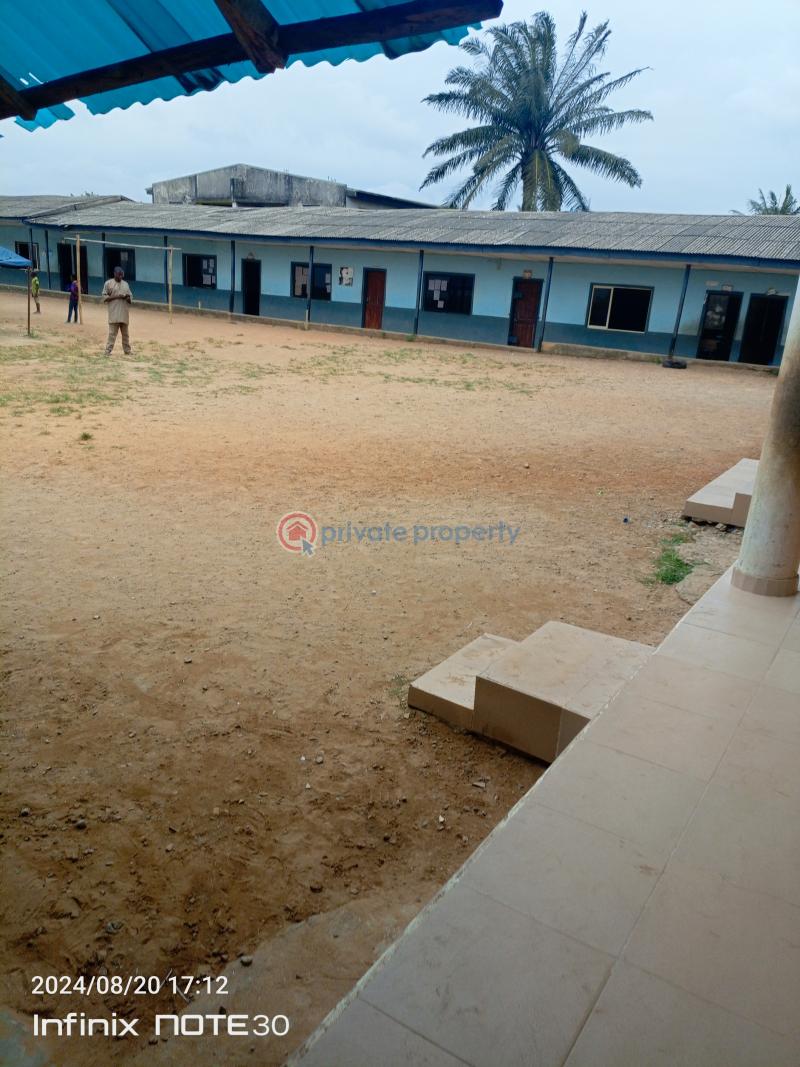 A 3floor building with and a bungalow government, waec, and neco approved functional nursery, primary, and secondary - 1 School For Sale Off Idimu Ikotun Road Ikotun Ikotun/Igando Lagos - 1