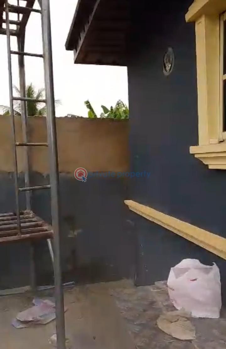 4 bedroom Bungalow For Sale Ikola Alagbado Abule Egba Lagos - 5