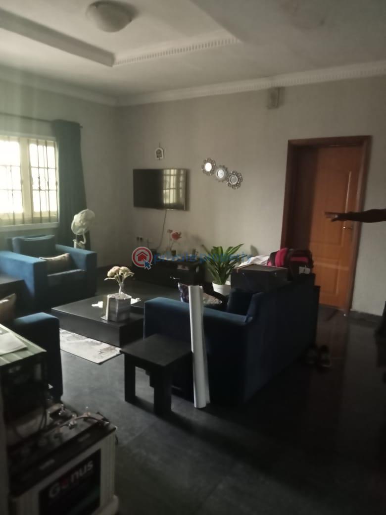 4 bedroom Detached Bungalow For Sale Yanbule Area, Basorun Ibadan Oyo - 6
