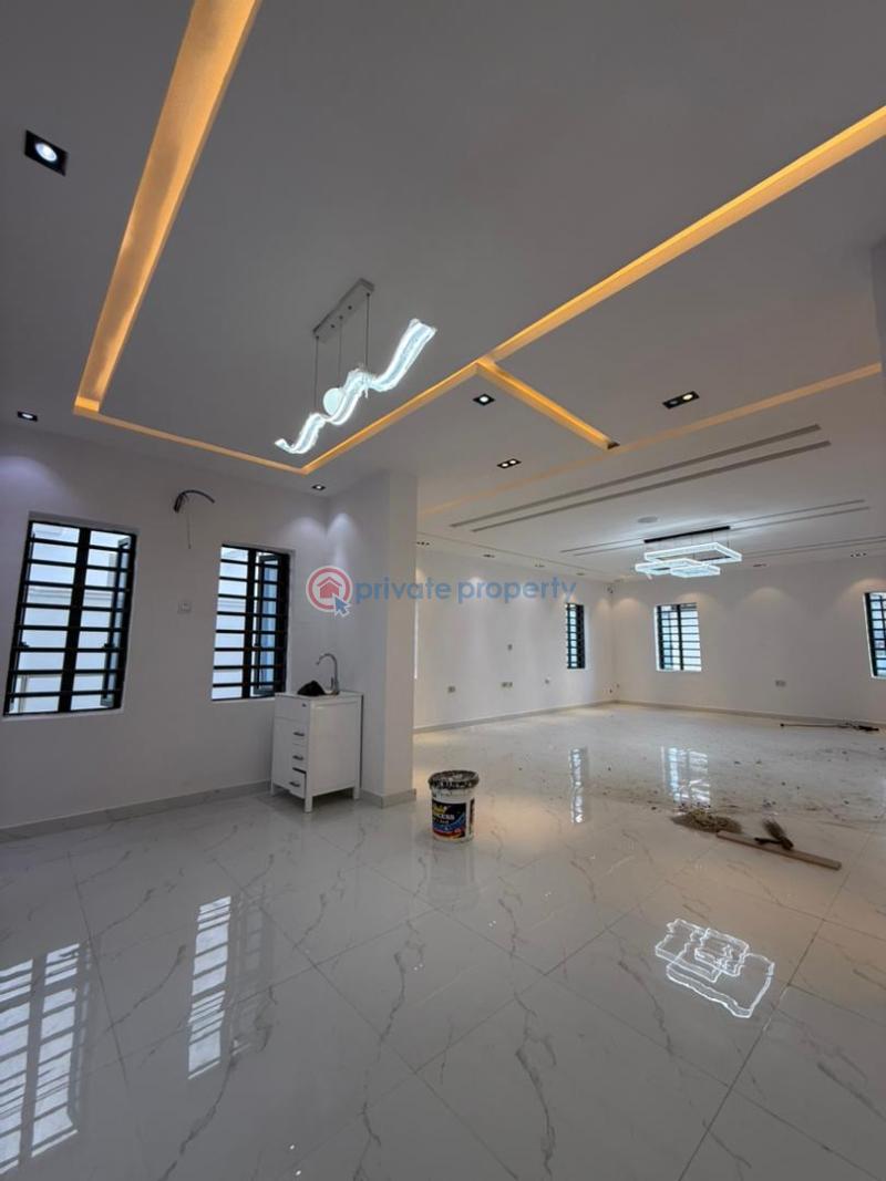 A 4 bedroom detached duplex + bq + 10kva solar inverter - 4 4 bedroom Detached Duplex For Sale Yemoja Street, Oluyole Ibadan Oyo - 4