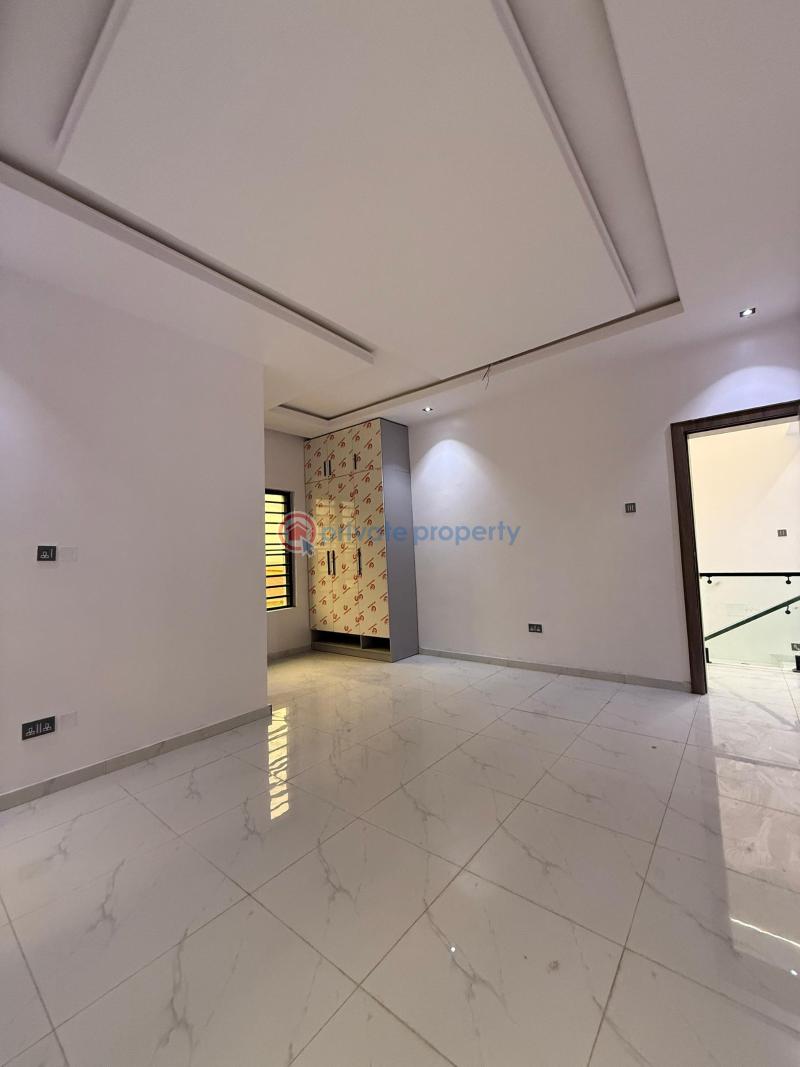 A 4 bedroom detached duplex + bq - 6 4 bedroom Detached Duplex For Sale Carlton Gate Estate Akobo Ibadan Oyo - 6