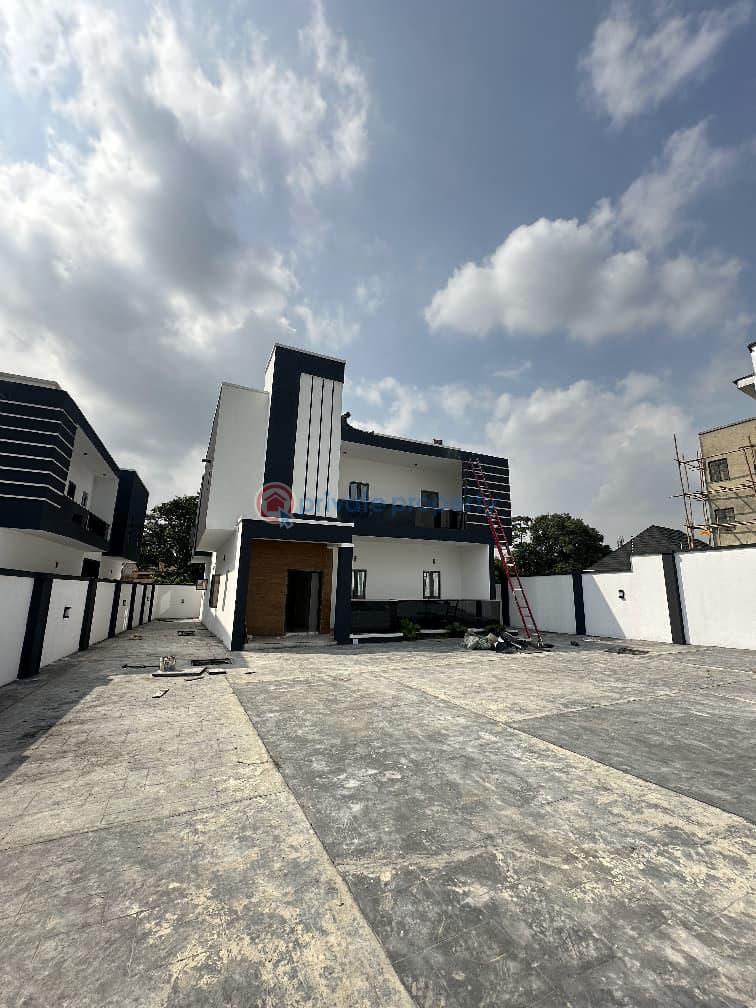 4 bedroom Detached Duplex For Sale Chief Lateef Oyelade Gra, Oluyole, Oluyole Estate Ibadan Oyo - 0