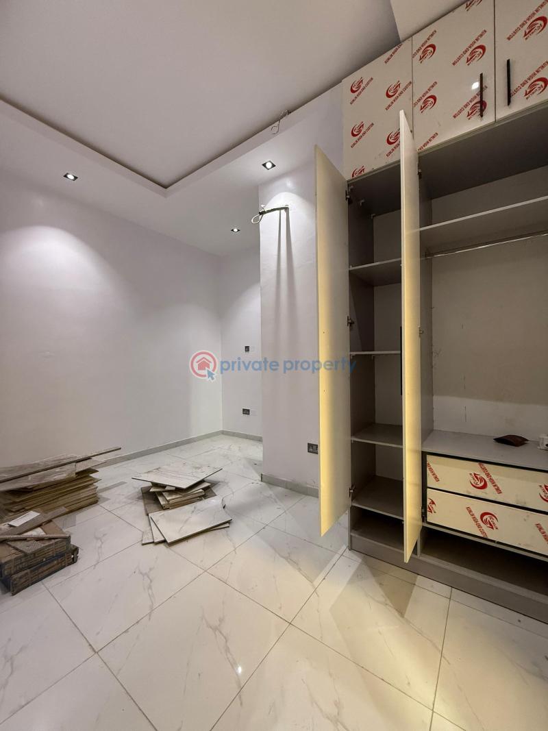 A 4 bedroom detached duplex + bq - 9 4 bedroom Detached Duplex For Sale Carlton Gate Estate Akobo Ibadan Oyo - 9