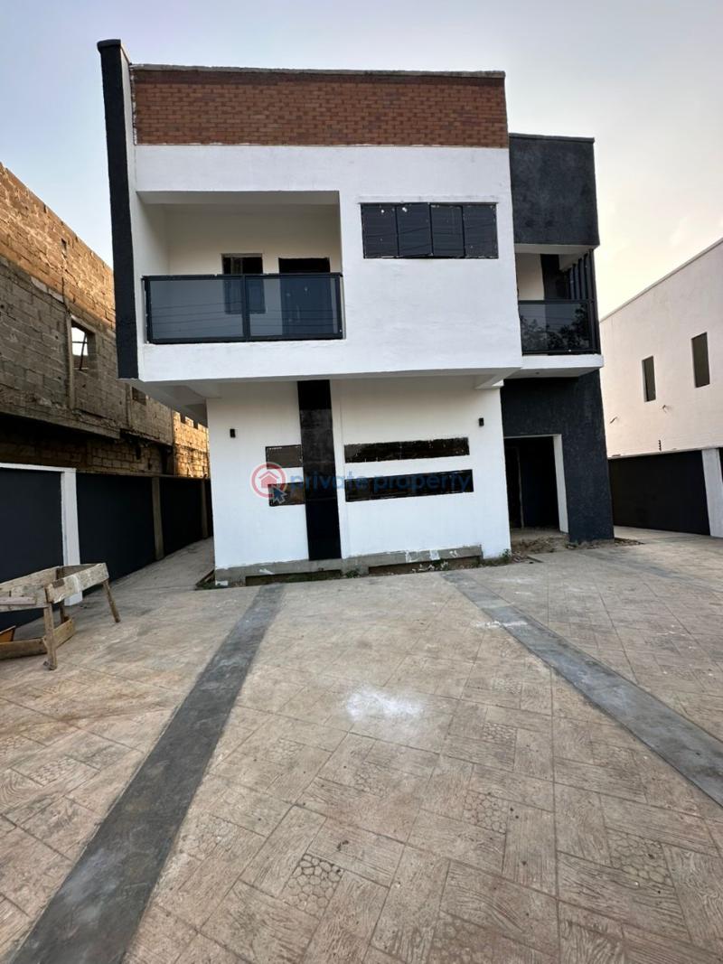 4 bedroom Detached Duplex For Sale Carlton Gate Estate Akobo Ibadan Oyo - 0