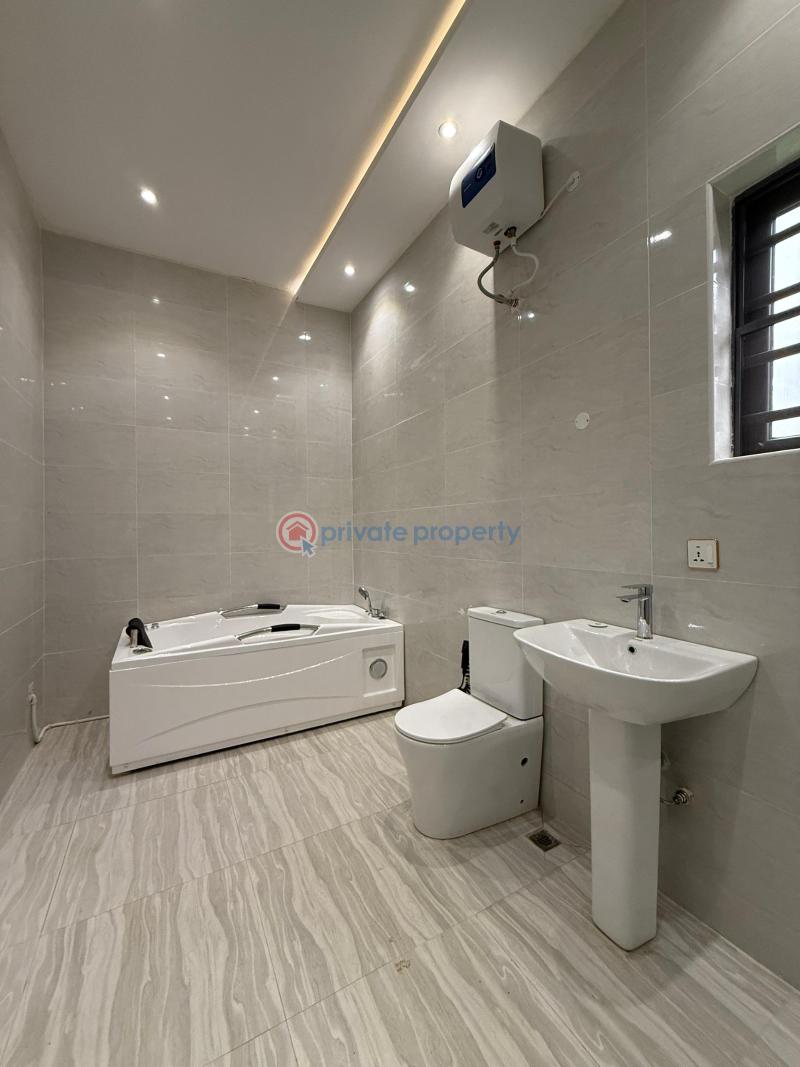 A 4 bedroom detached duplex with a room bq - 11 4 bedroom Detached Duplex For Sale Heritage Estate, Akala Express, Akala Express Ibadan Oyo - 11