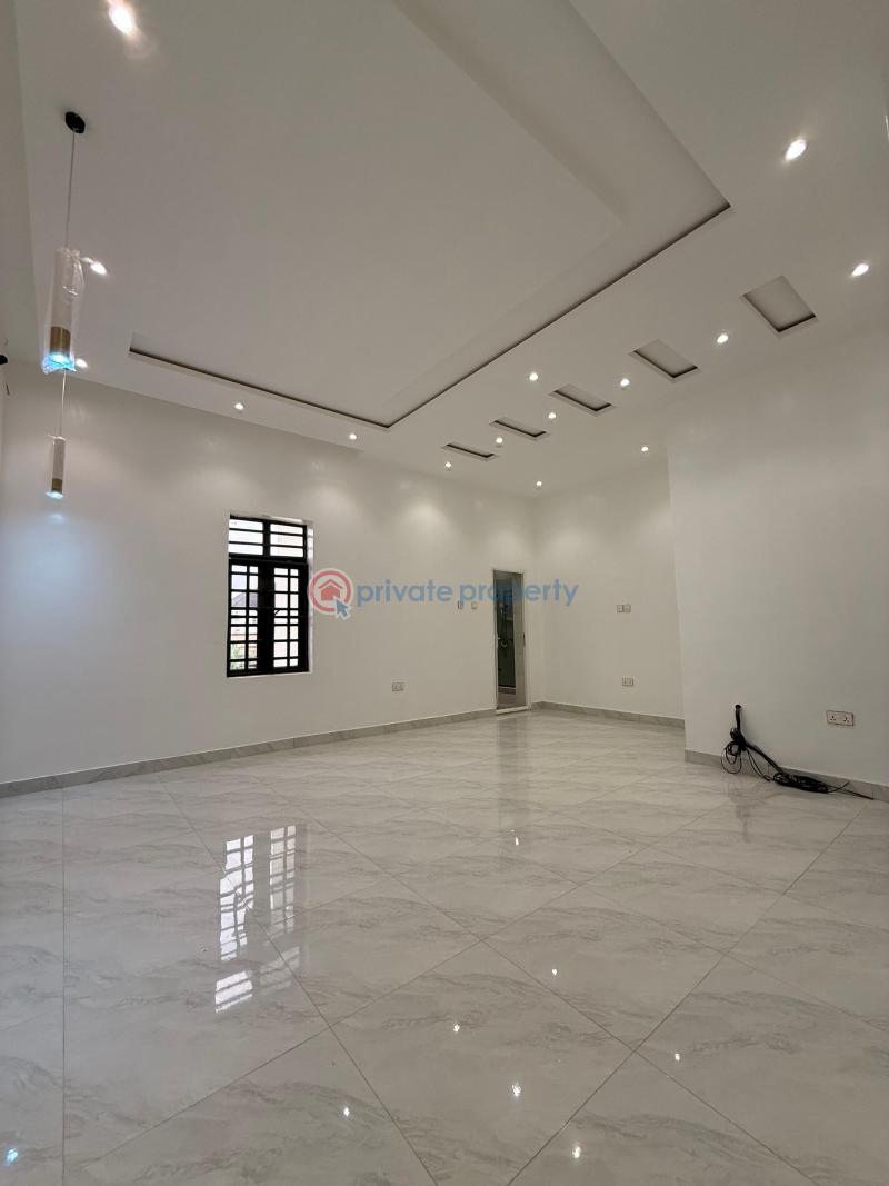 A 4 bedroom detached duplex with a room bq - 10 4 bedroom Detached Duplex For Sale Heritage Estate, Akala Express, Akala Express Ibadan Oyo - 10