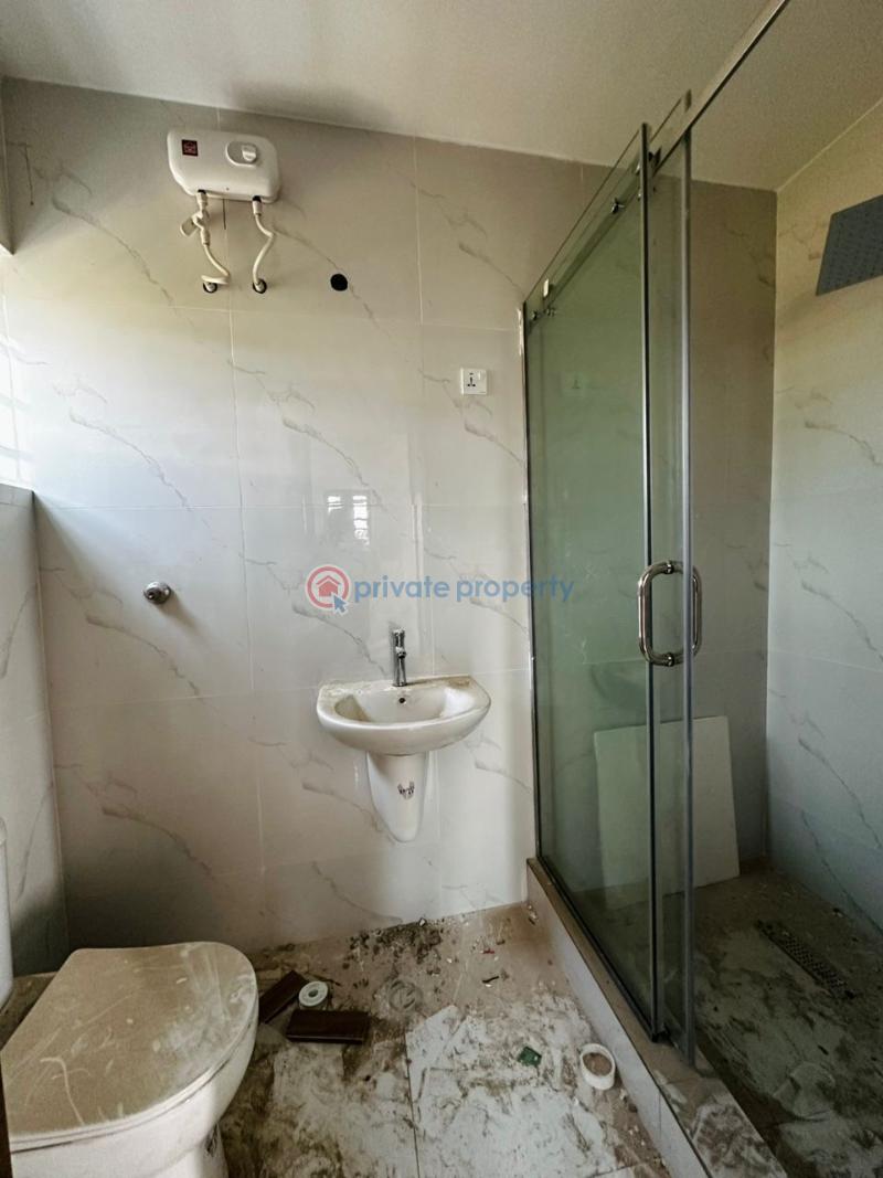 4 bedroom Detached Duplex For Sale Engr Lere Adigun Gra Basorun Ibadan Oyo - 2