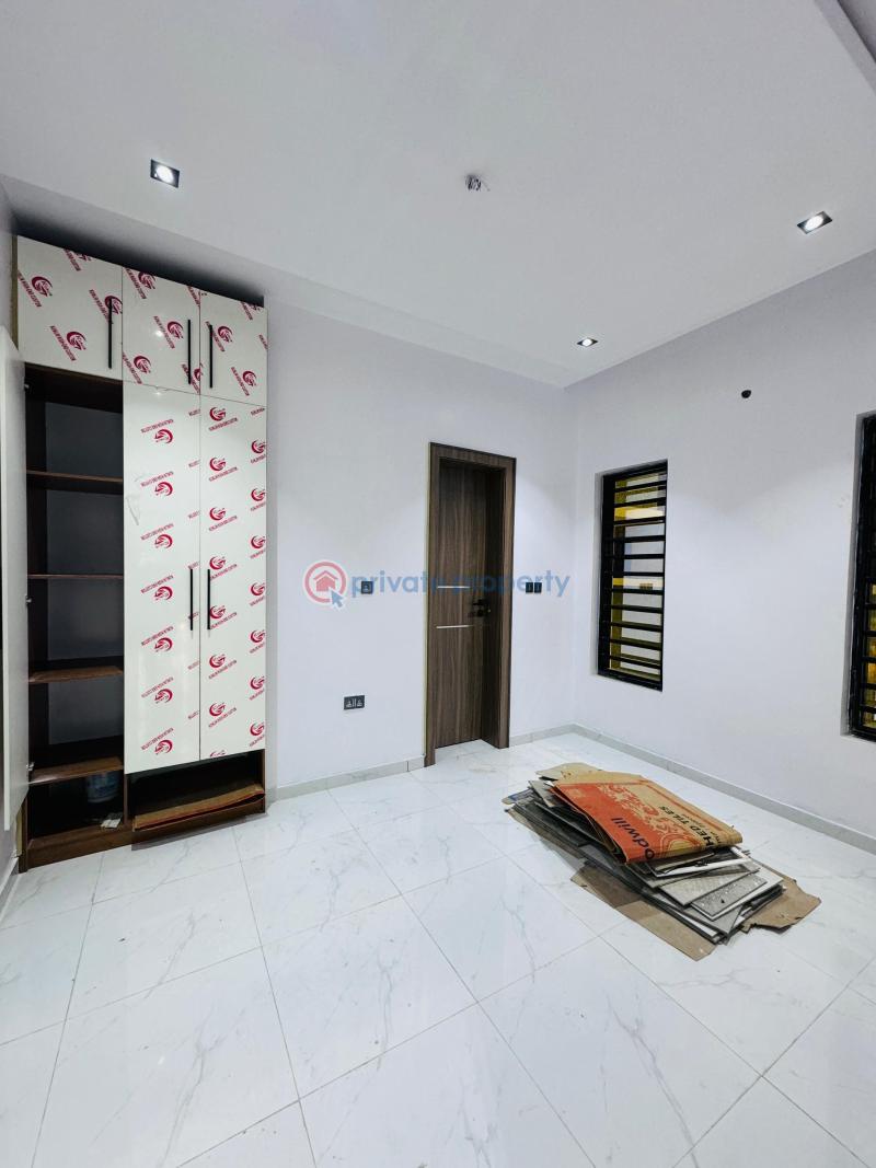 4 bedroom Detached Duplex For Sale Carlton Gate Estate Akobo Ibadan Oyo - 11