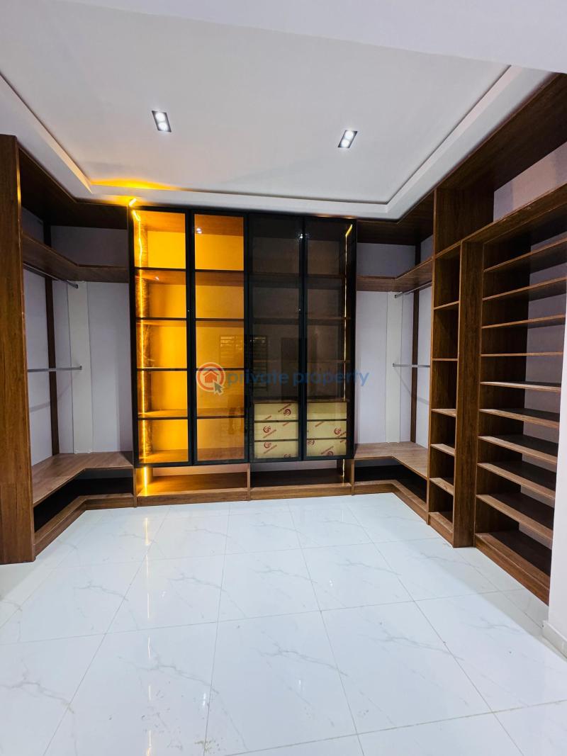 4 bedroom Detached Duplex For Sale Carlton Gate Estate Akobo Ibadan Oyo - 4