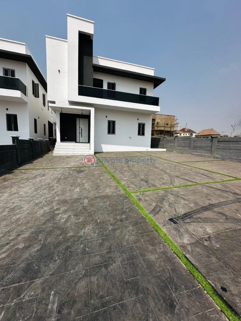 4 bedroom Detached Duplex For Sale Engr Lere Adigun Gra Basorun Ibadan Oyo - 0