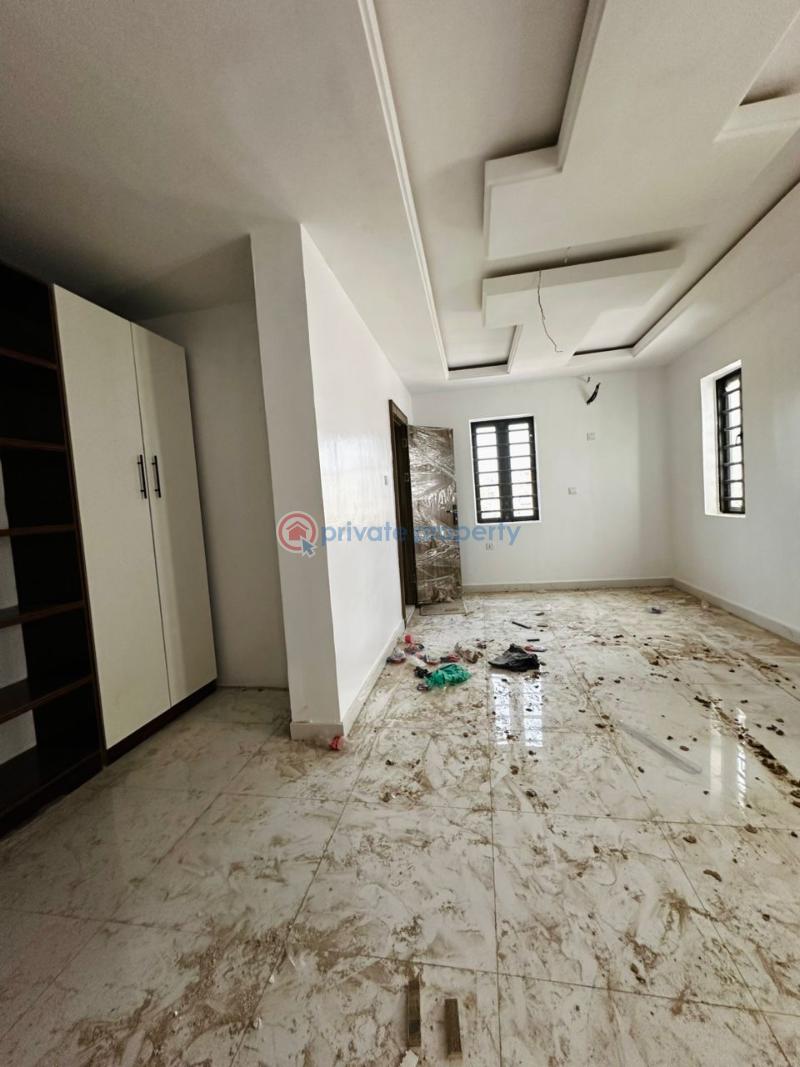 4 bedroom Detached Duplex For Sale Engr Lere Adigun Gra Basorun Ibadan Oyo - 12