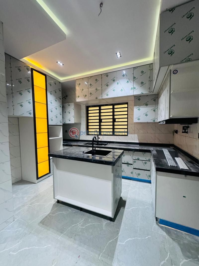 4 bedroom Detached Duplex For Sale Carlton Gate Estate Akobo Ibadan Oyo - 13