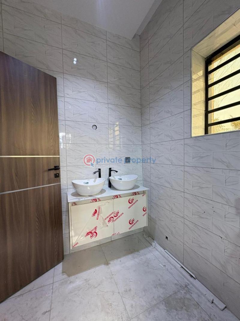 4 bedroom Duplex For Sale Carlton Gate Estate Akobo Ibadan Oyo - 5