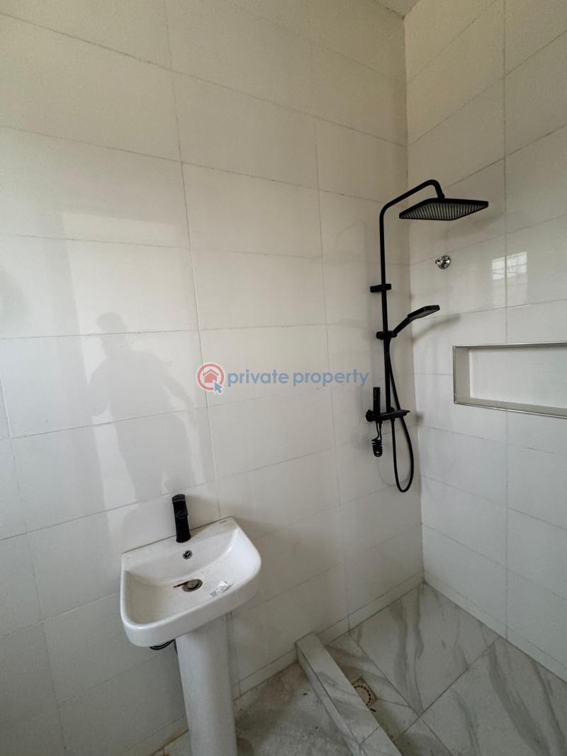 4 bedroom Semi detached Duplex For Rent Ikota Lekki Lagos - 1