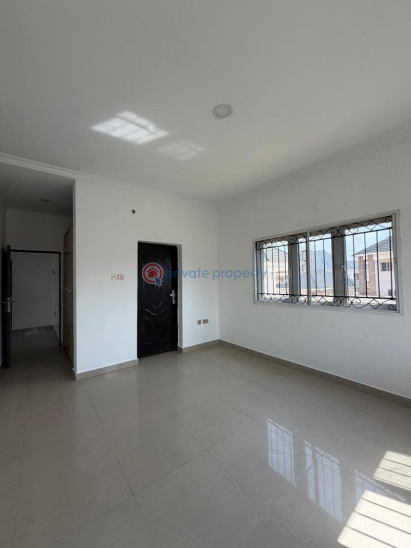 4 bedroom Detached Duplex For Sale Kolapo Ishola Gra, Akobo Ibadan Oyo - 7