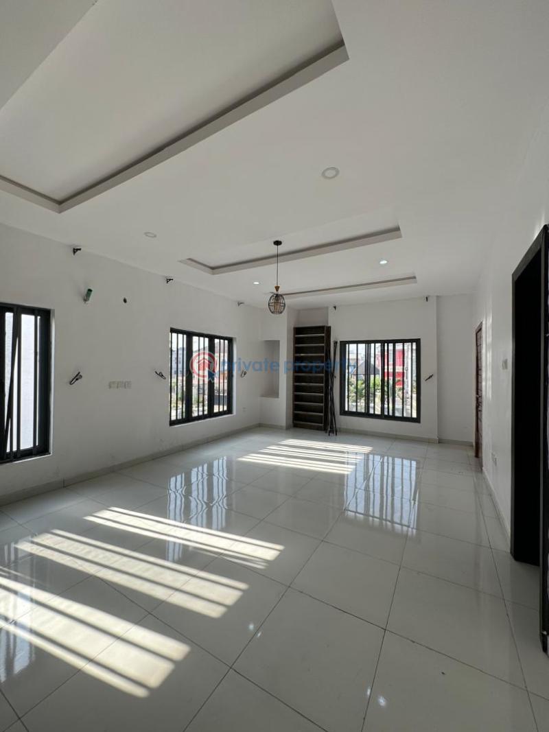 4 bedroom Detached Duplex For Sale Carlton Gate Estate Akobo Akobo Ibadan Oyo - 8