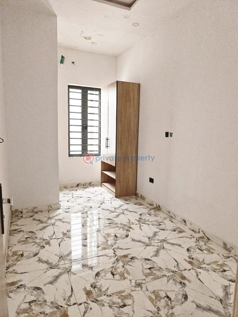 A 4-bedroom semi-detached duplex with a bq for sale. - 5 4 bedroom Semi detached Duplex For Sale Ologolo Lekki Lagos - 5