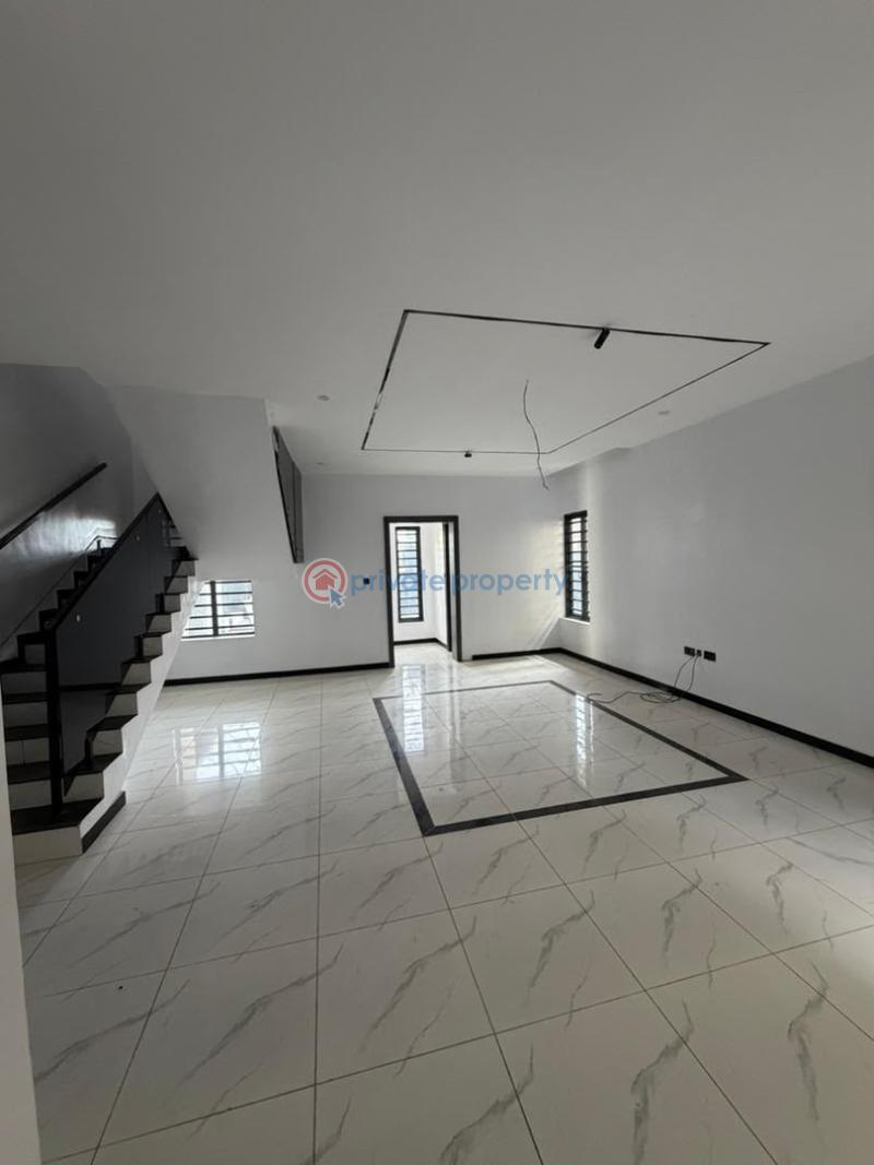 House For Sale At Jericho Hill Estate, Jericho Gra, Ibadan Ibadan Oyo - 2