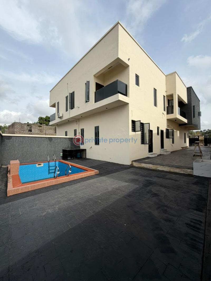 House For Sale At Jericho Hill Estate, Jericho Gra, Ibadan Ibadan Oyo - 0