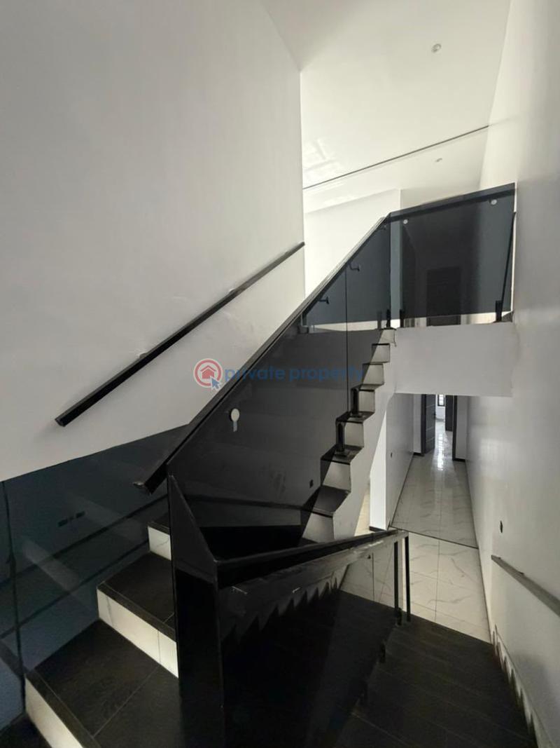 House For Sale At Jericho Hill Estate, Jericho Gra, Ibadan Ibadan Oyo - 5