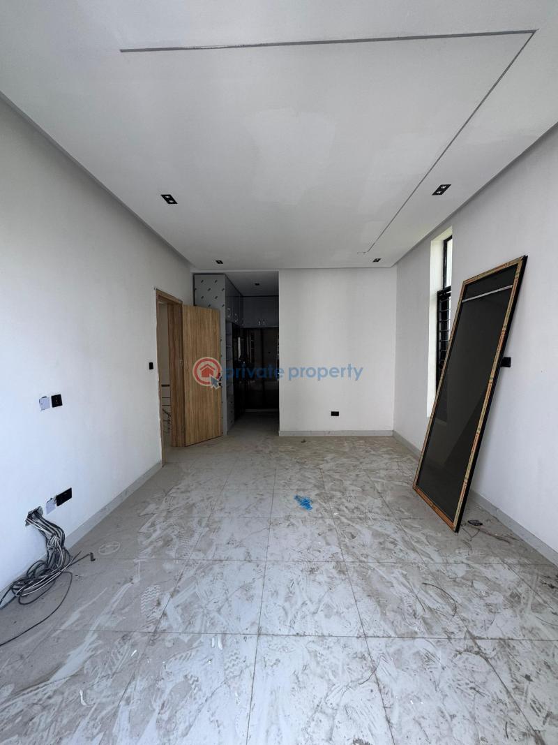 4 bedroom Semi detached Duplex For Rent Ikota Lekki Lagos - 3