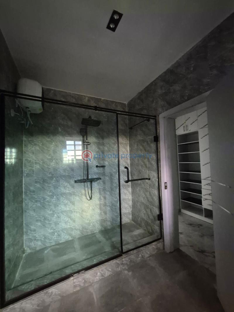 House For Sale Bashorun Housing Estate, Opposite Kolapo Ishola Gra, Akobo, Ibadan. Akobo Ibadan Oyo - 2