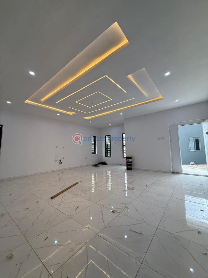 5 bedroom Detached Duplex For Sale Shobande, Omolayo Estate, Akobo Ibadan Oyo - 19