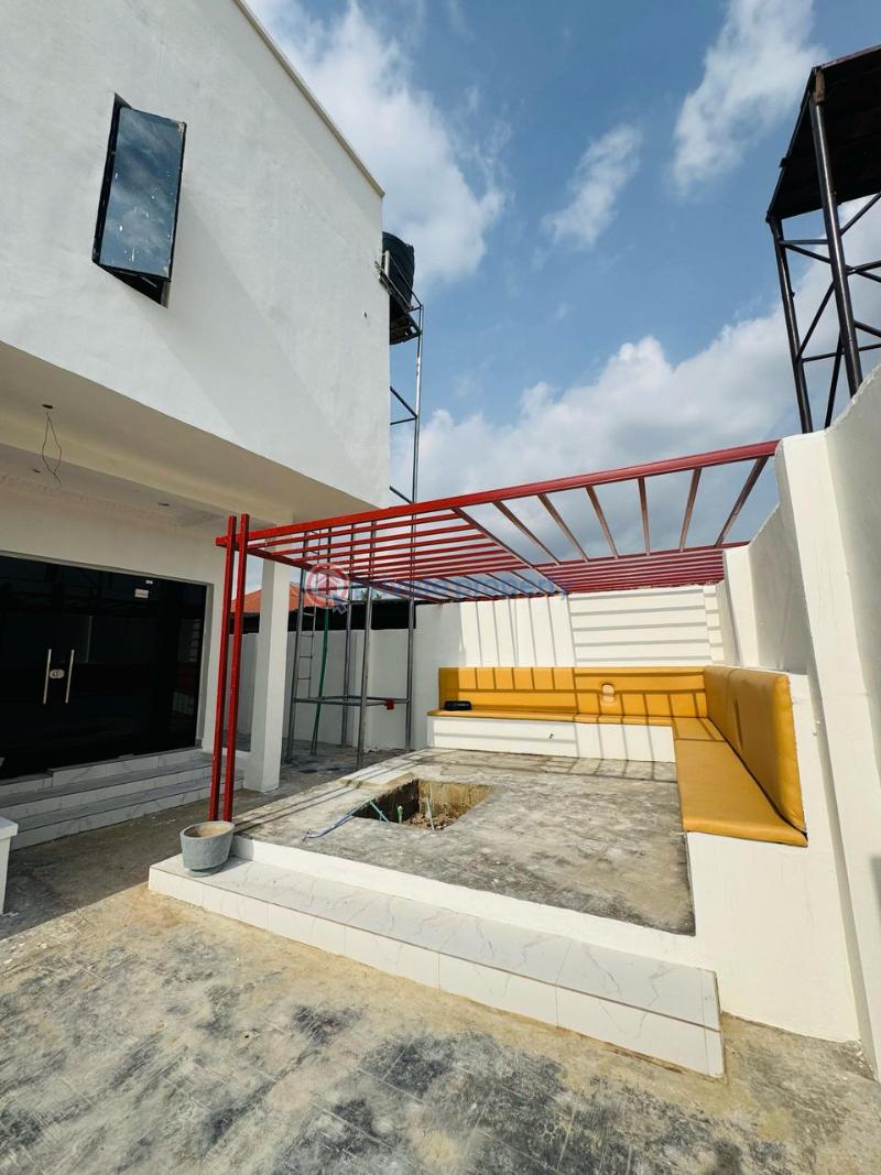 5 bedroom Detached Duplex For Sale New Bodija Estate Bodija Ibadan Oyo - 1