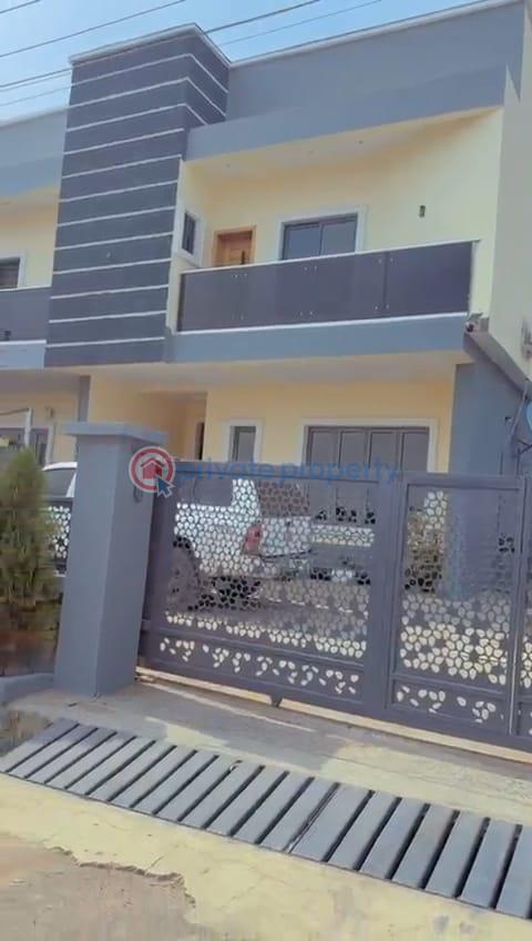 Residential Land For Sale Carlton Gate Est Akobo Ibadan Oyo - 0