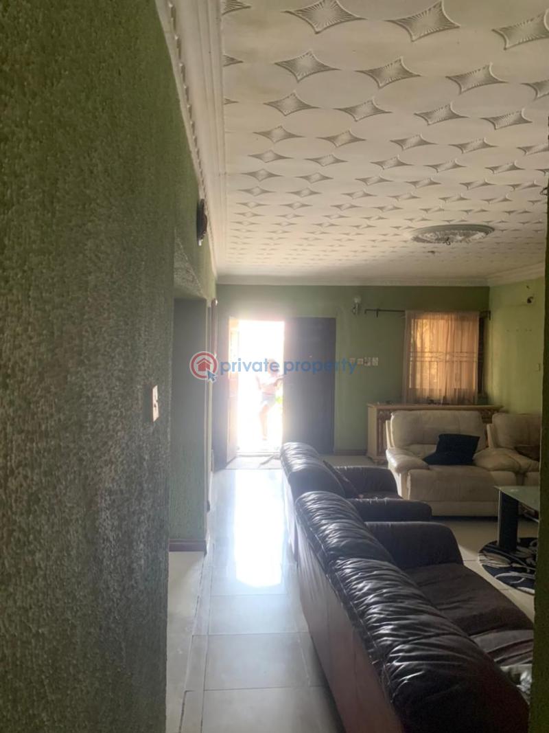 A 5bedroom duplex with good amenities @ martin estate, off alagbole-akute road. - 9 5 bedroom Detached Duplex For Sale Martins Estate, Off Alagbole Akute Road, Via Ojodu Berger Yakoyo/Alagbole Ojodu Lagos - 9
