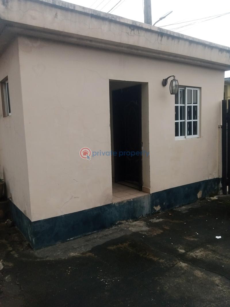 5 bedroom Duplex For Sale Sijuade Estate, Anthony Maryland Ikeja Lagos