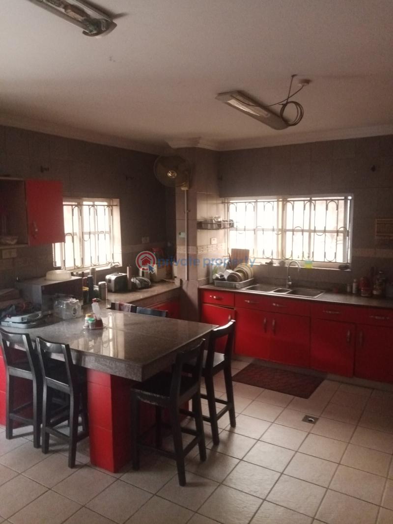 5 bedroom Duplex For Sale Sijuade Estate, Anthony Maryland Ikeja Lagos