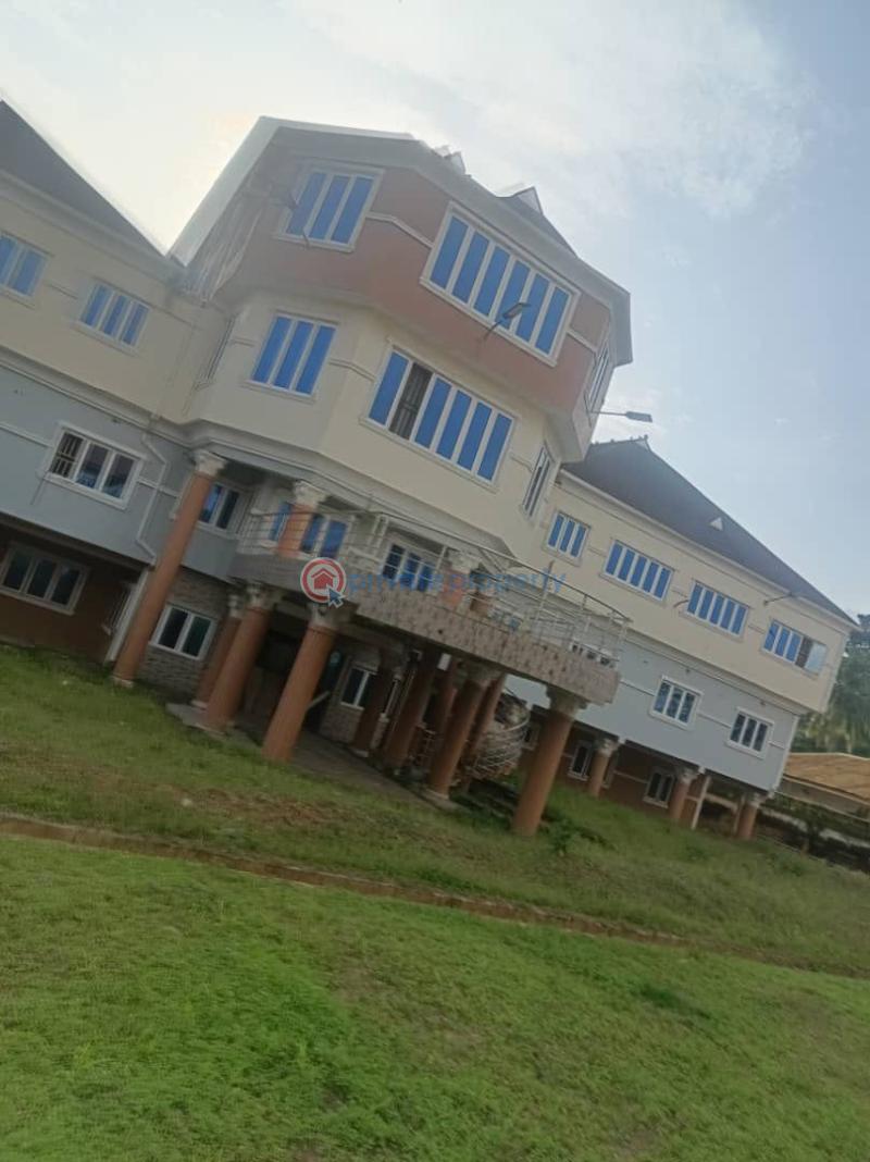 Hotel For Sale Kudeti Road,onireke Gra, Jericho Ibadan Oyo