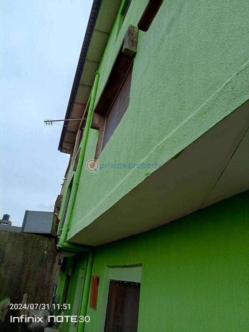 A 6bedroom all ensuite duplex with 3shops on a tarred road - 4 6 bedroom Detached Duplex For Sale An Estate At Cement Mangoro Ikeja Lagos - 4