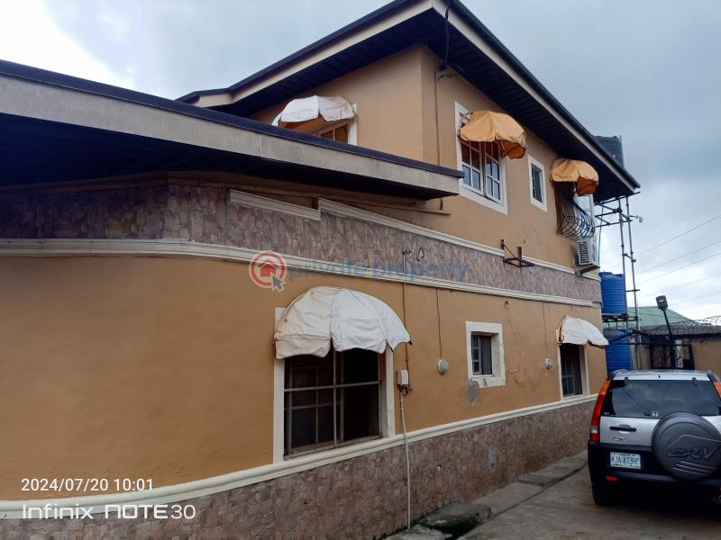A 6bedroom detached duplex @ magboro, after ojodu berger. - 1 6 bedroom Detached Duplex For Sale Behind Wisebuyer Supermarket Magboro Lagos Extension Ogun - 1