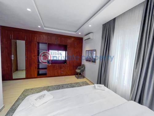 7 bedroom Detached Duplex For Sale Chevy View Lekki Chevron Drive Lekki Lagos - 9