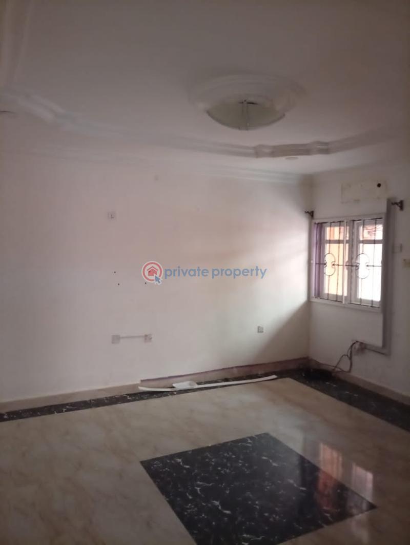 2 bedroom Block Of Flats For Rent Oluyole Estate Ibadan Oyo - 4