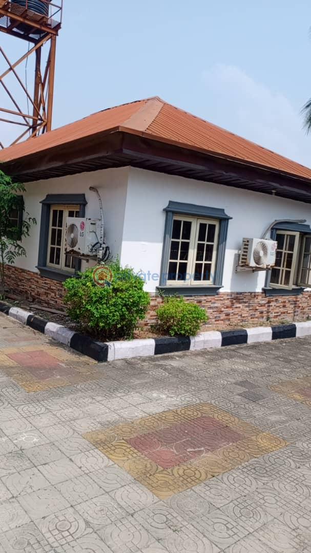 2 bedroom Block Of Flats For Rent Estate Igbo Efon Lekki Lagos - 19