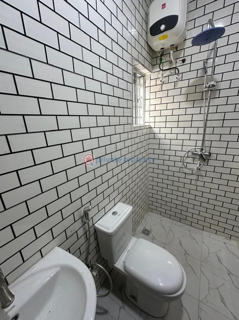 3 bedroom Detached Bungalow For Sale Alaaka, Elebu Akala Express Ibadan Oyo - 3
