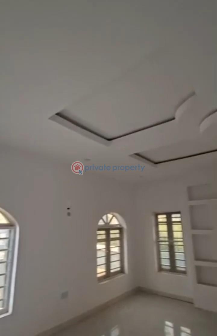 3 bedroom Detached Bungalow For Sale Mowe Obafemi Owode Ogun - 5