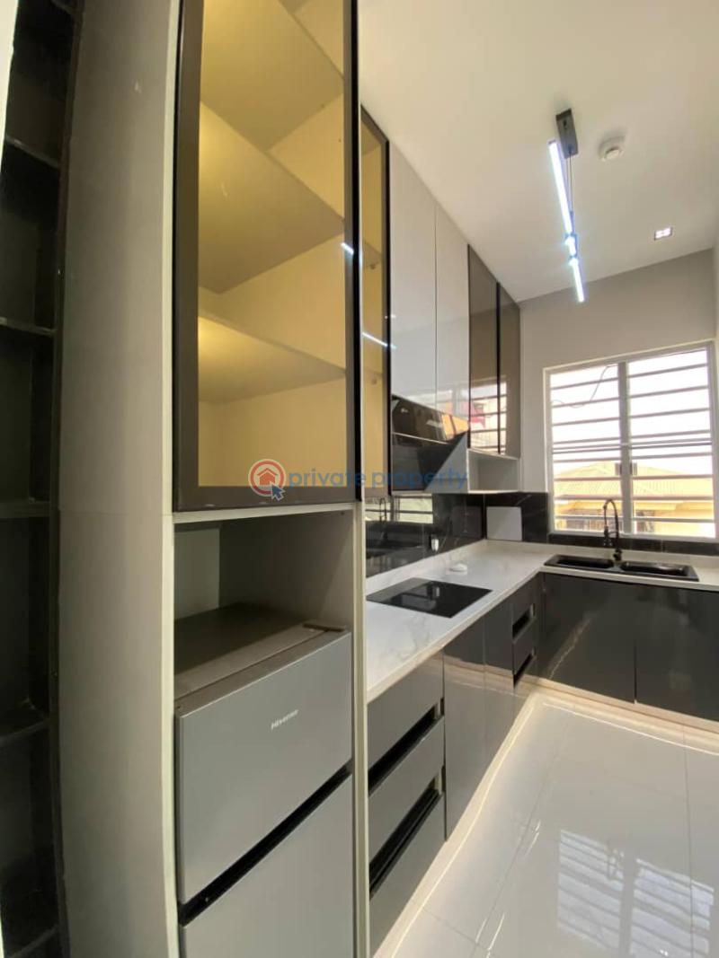 5 bedroom Detached Duplex For Sale Lekki Phase 1 Lagos - 17