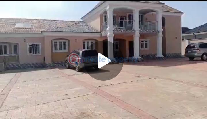 House For Sale Igbe/oreyo Road Igbogbo Igbogbo Ikorodu Lagos
