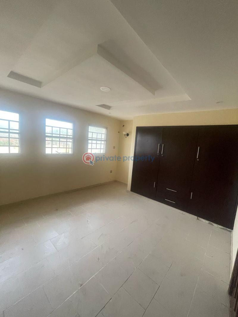 Mixed use Land For Sale Old Bodija Estate Ibadan Oyo - 3