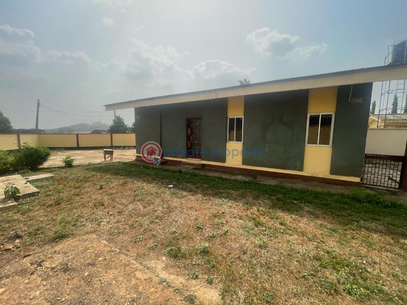 Mixed use Land For Sale Old Bodija Estate Ibadan Oyo - 17