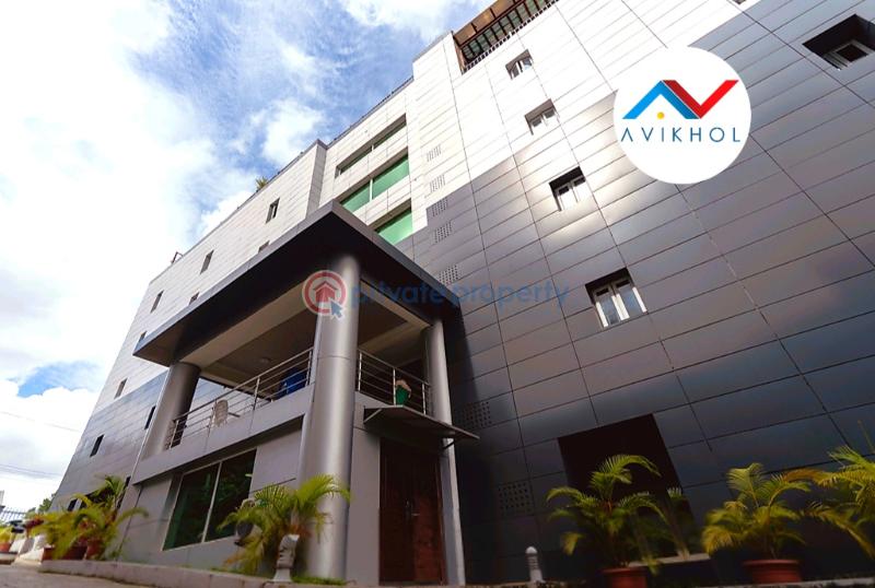 A blend of boutique hotel, office spaces and rooftop restaurant. - 2 Hotel For Sale Wuse Abuja Phase 1  - 2
