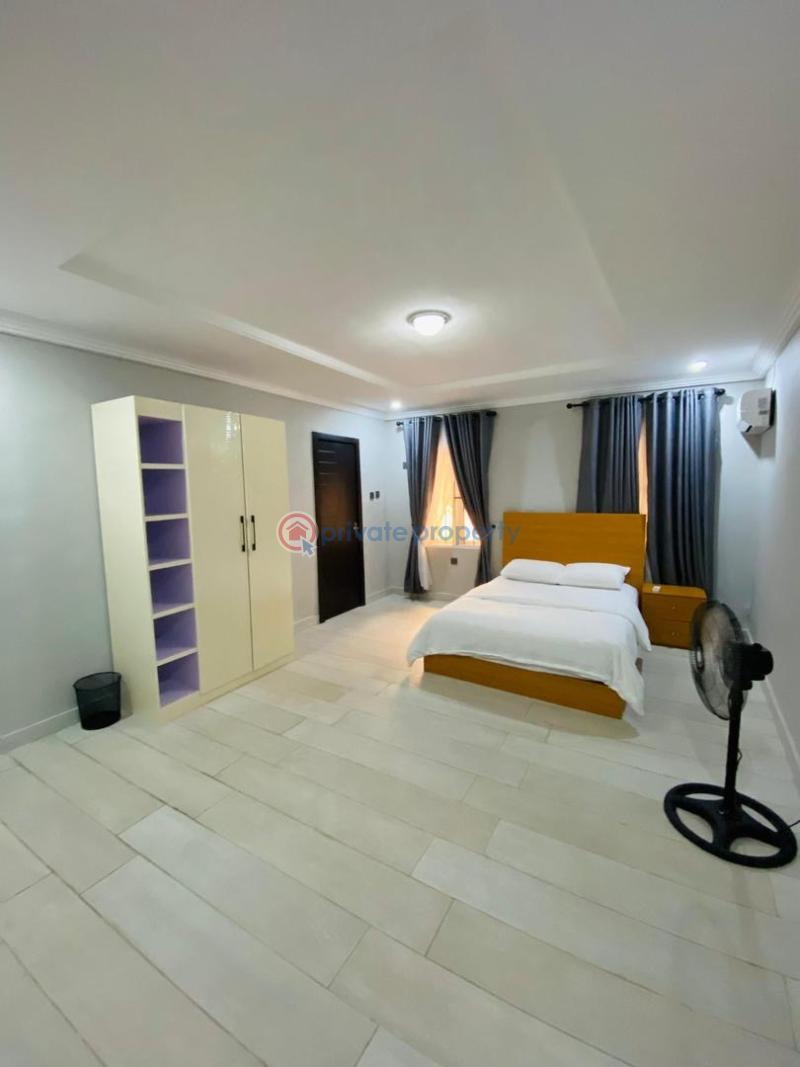 3 bedroom Block Of Flats For Sale Adeyi Off Awolowo Old Bodija, Ibadan Bodija Ibadan Oyo - 1