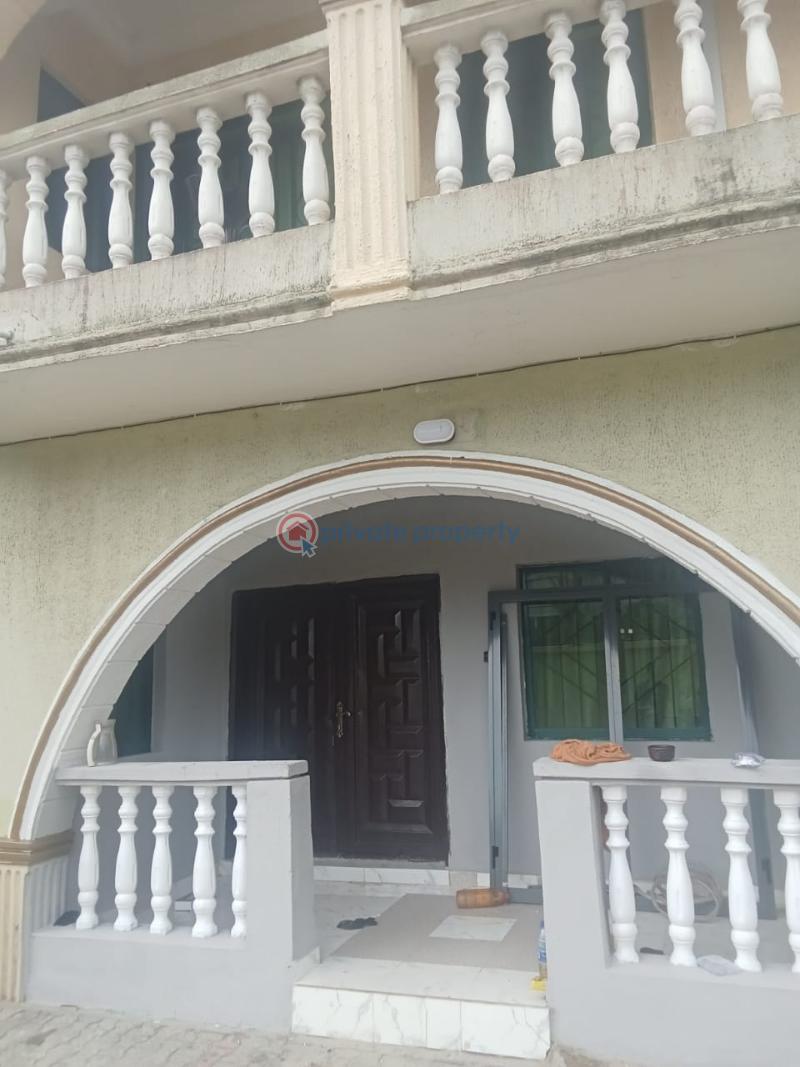 A block of 4 flats of 3 bedroom for sale flat - 1 Detached Duplex For Sale Lekki Lagos - 1