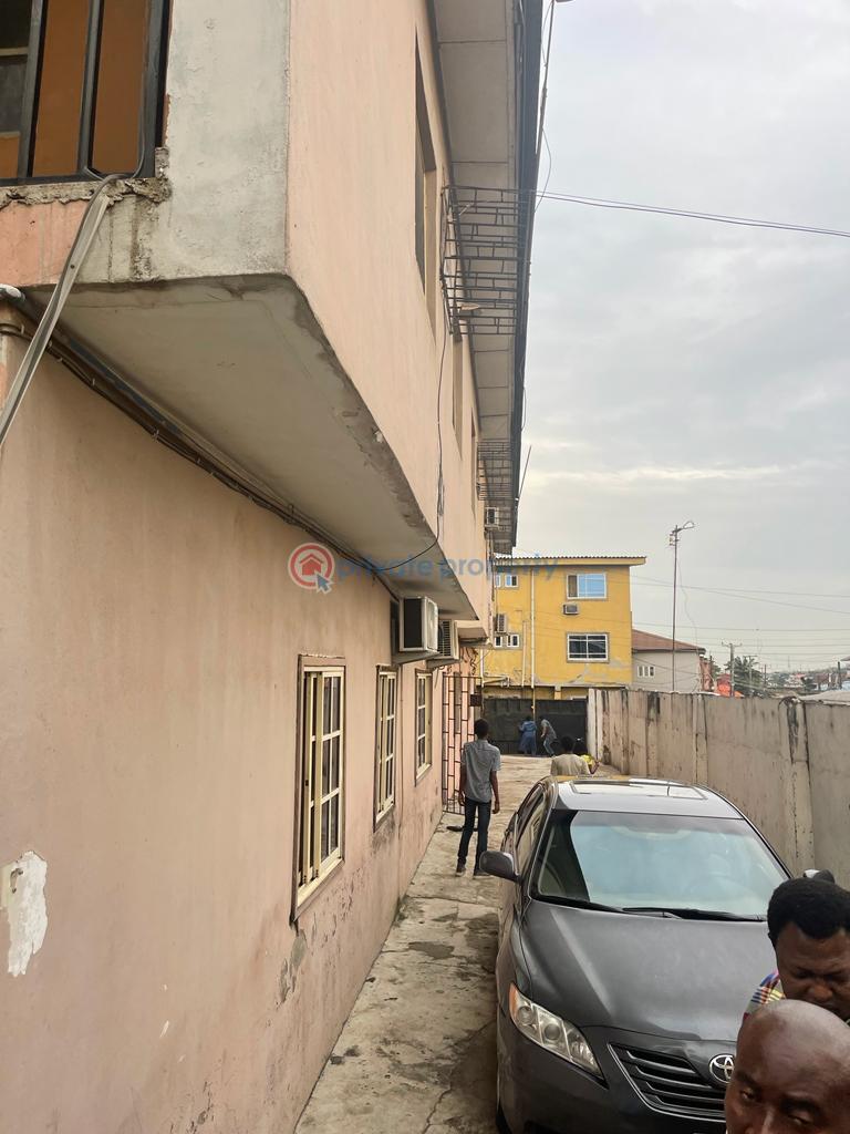 Block Of Flats For Sale Ojo Close By Total Fuel Station, Oregun Ikeja Lagos - 4