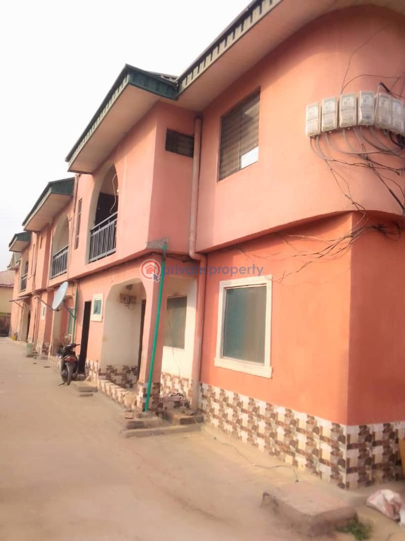 10 bedroom Maisonette For Sale Ayobo Ipaja Road Lagos Ayobo Ipaja Lagos - 1