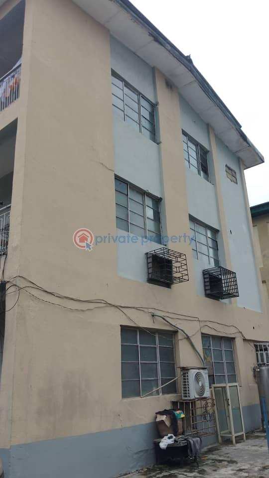 3 bedroom Detached Bungalow For Sale Ifako-Gbagada Lagos - 2